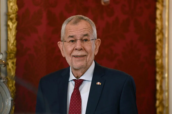 Alexander Van der Bellen